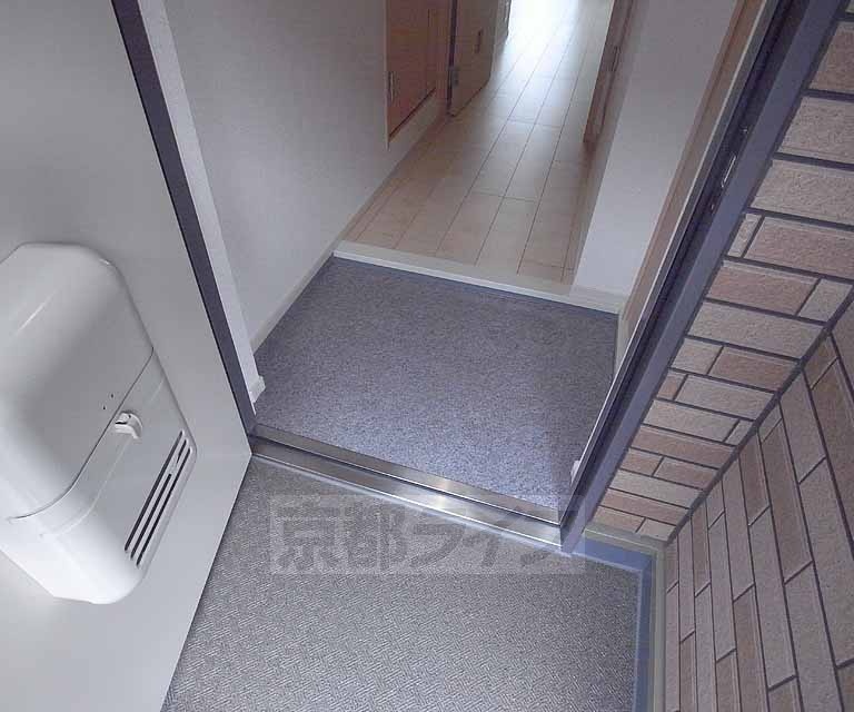 玄関　玄関部分です。