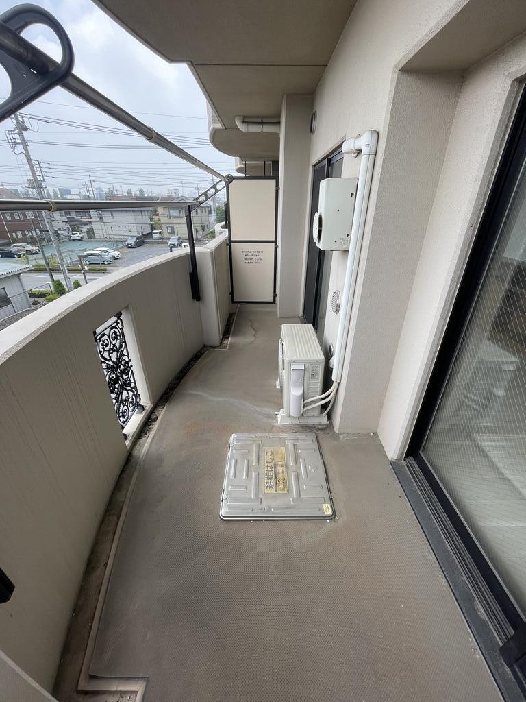 バルコニー　◆こちらの物件のお問合わせは、蕪木不動産へお問合せ下さい◆