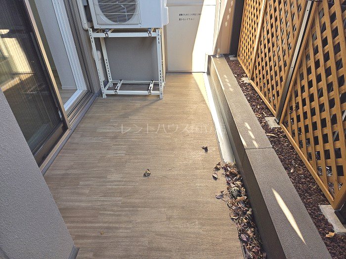 バルコニー　同物件別部屋参考写真です