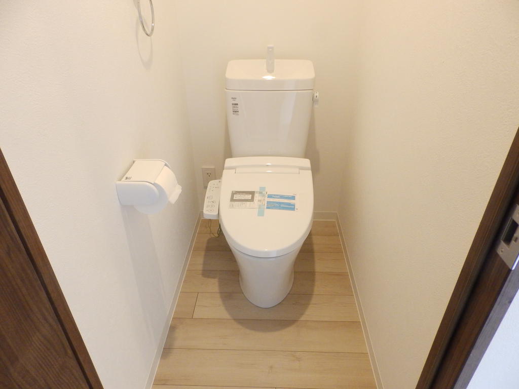 トイレ　ウォシュレット