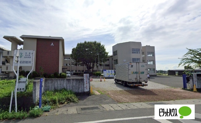 中学校　高島市立今津中学校（中学校）まで2185m