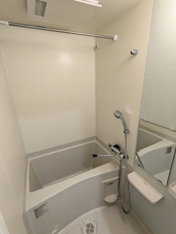 エムブイインプ新大阪の風呂写真