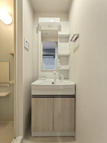エムブイインプ新大阪の内装写真