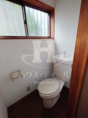 トイレ　トイレもきれいです