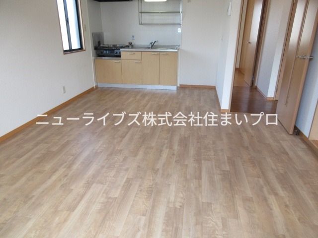 京阪本線 萱島駅 徒歩18分 2階建 築26年の居間写真