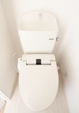 トイレ　落ち着いたトイレです