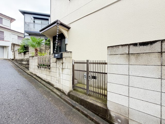 松戸市五香西4丁目貸家の外観写真