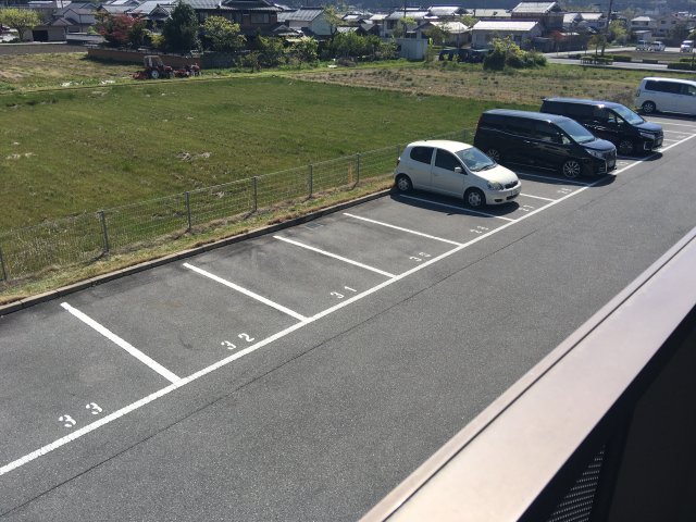 駐車場　駐車場1台込み♪