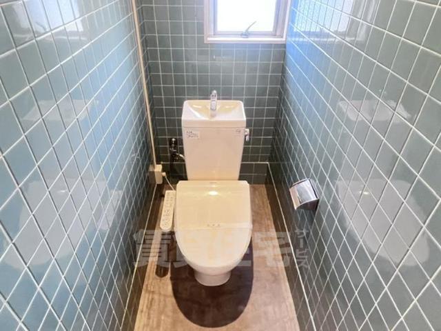 グランディア逆瀬川壱番館のトイレ写真