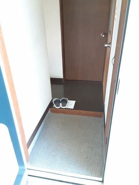 BE-1の玄関写真