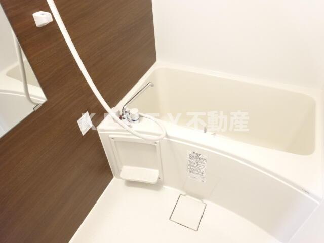 バス・シャワールーム　きれいなお風呂です