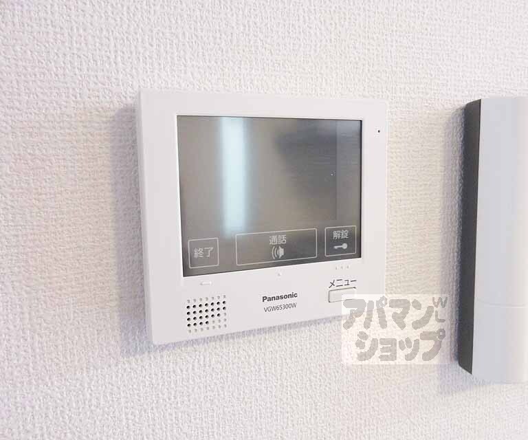 セキュリティ　モニター付きインターホン・