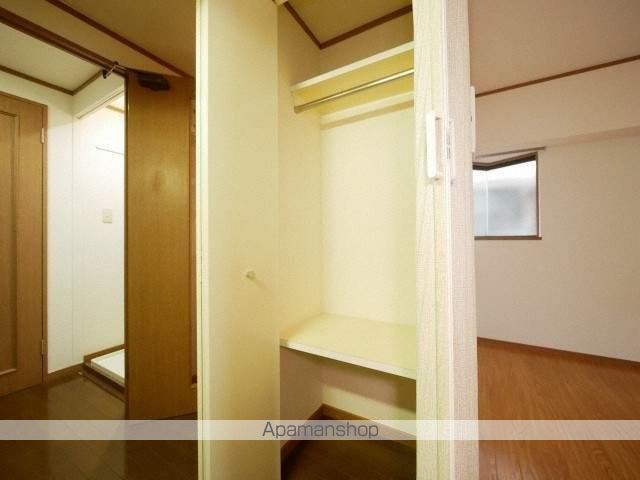 地下鉄空港線 大濠公園駅 徒歩9分 9階建 築35年の内装写真