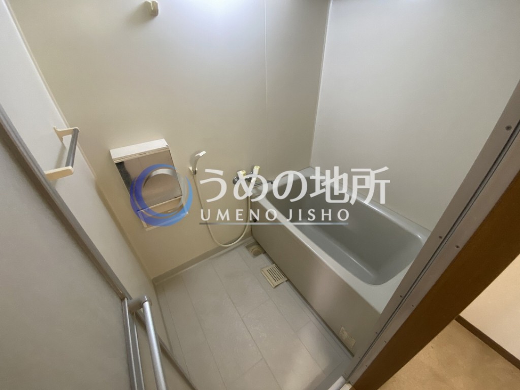 西鉄天神大牟田線 西鉄久留米駅 徒歩10分 7階建 築29年の風呂写真