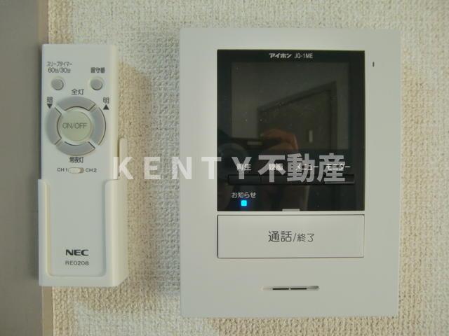 セキュリティ　モニター付きインターホン