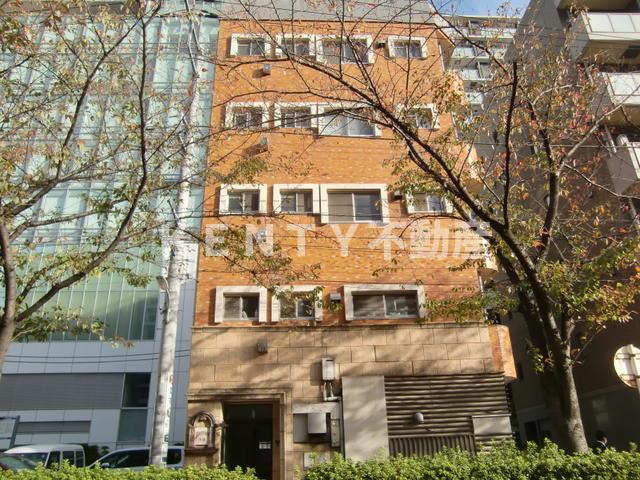 建物外観　外観は落ち着いています