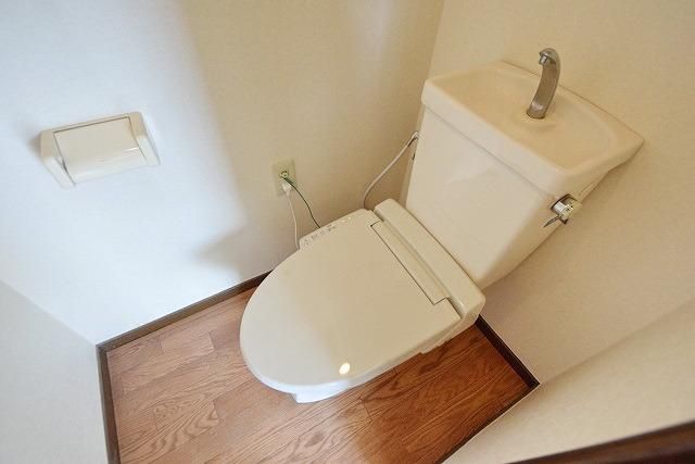 トイレ　★清潔感のあるトイレです★