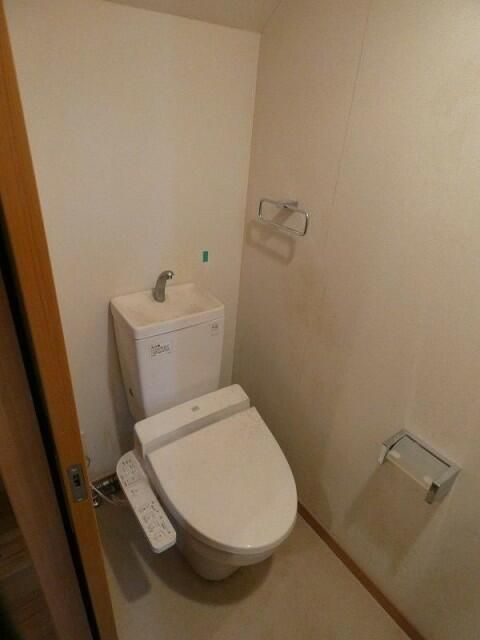 ヴェラーチェ大岡山のトイレ写真