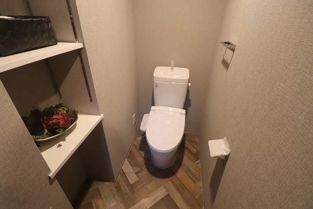 アービングNeo岸里玉出のトイレ写真
