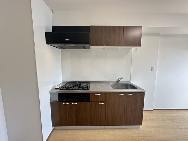 キッチン　別部屋参考写真です