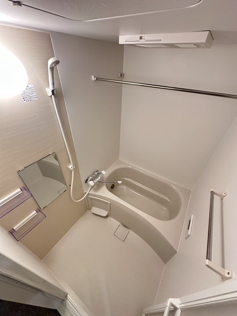 バス・シャワールーム　別部屋参考写真です