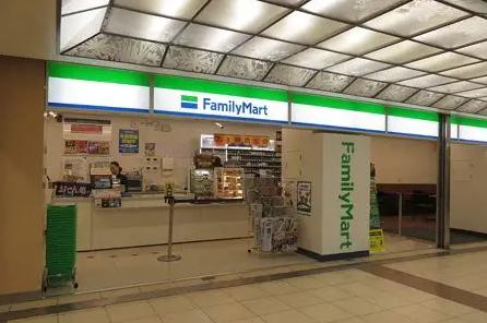 コンビニ　ファミリーマート 高速神戸店（コンビニ）まで221m