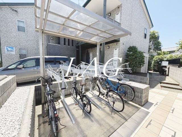 東京メトロ東西線 原木中山駅 徒歩10分 2階建 築16年の外観写真