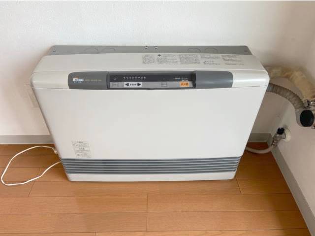 その他設備　ストーブ