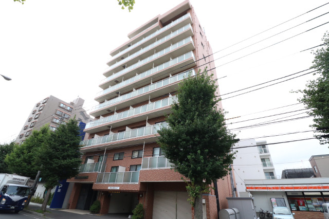 建物外観　人気の鉄筋コンクリート造♪