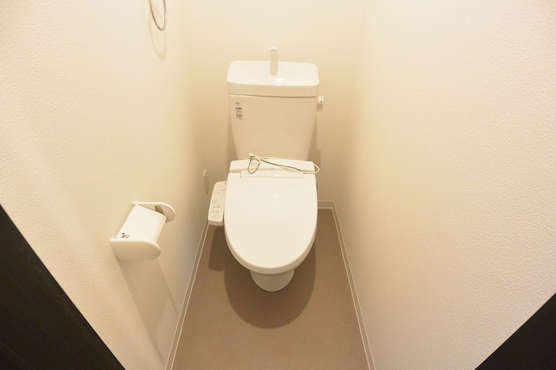 ジーメゾン御殿山のトイレ写真