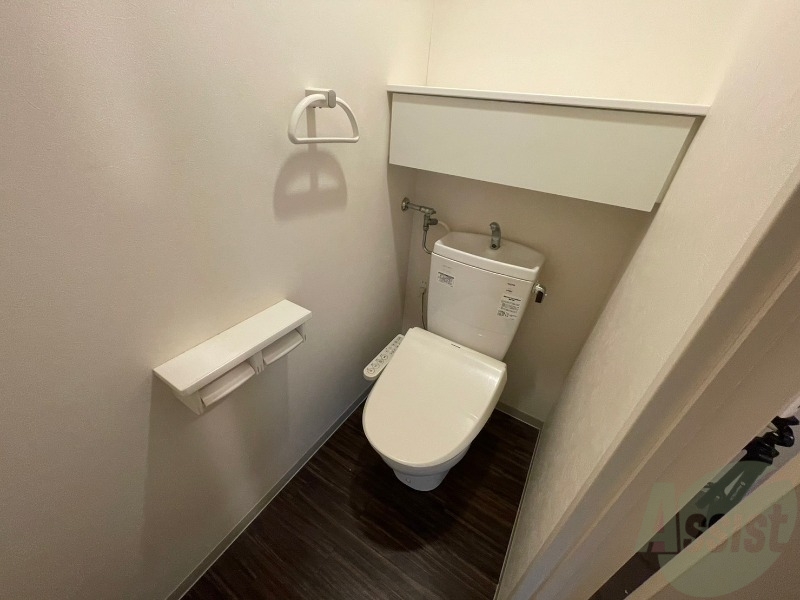 トイレ　トイレです。ウォシュレット付を探している方、おすすめです。