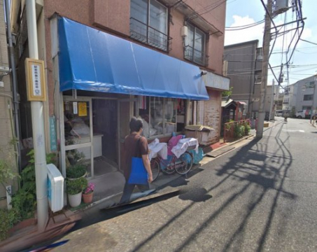 その他　福屋クリーニング（その他）まで37m