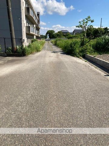 その他　前面道路（その他）まで0m