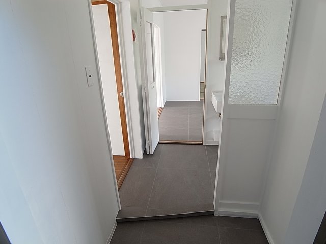 神陵台北住宅69号棟の玄関写真
