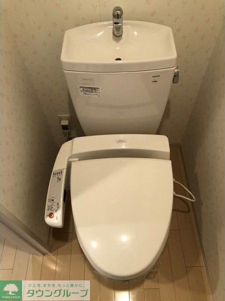 仙台市地下鉄南北線 北四番丁駅 徒歩9分 10階建 築18年のトイレ写真
