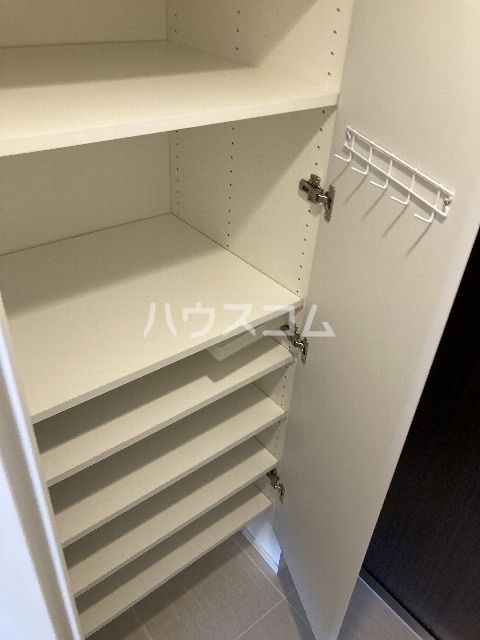 収納