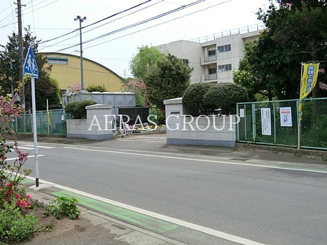 中学校　所沢市立柳瀬中学校（中学校）まで1261m
