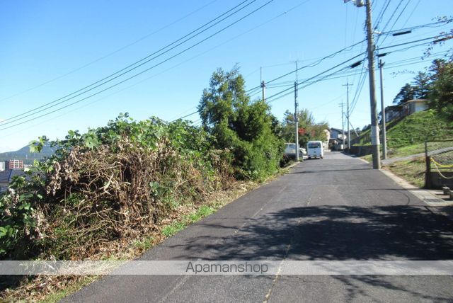 その他　前面道路（その他）まで10m