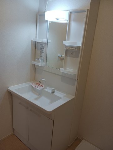 洗面設備　洗面所です