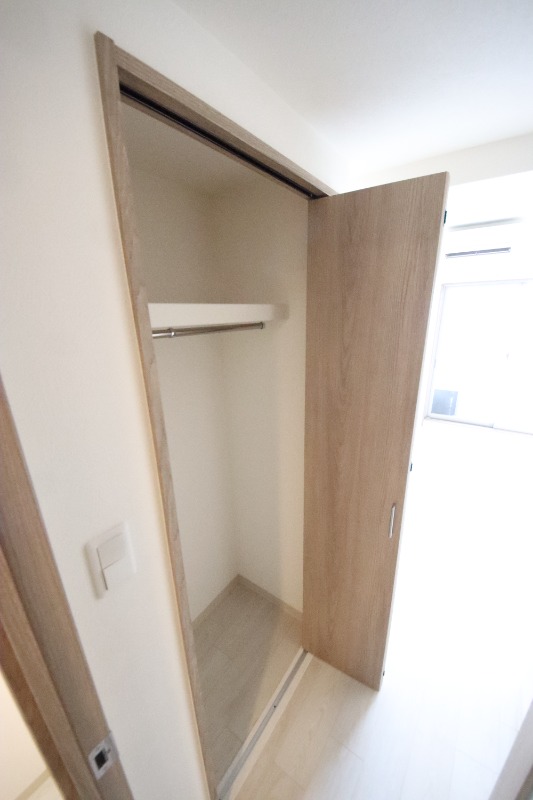 阪神本線 出屋敷駅 徒歩4分 14階建 築1年の内装写真
