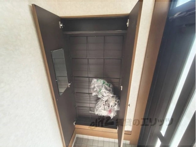 ＪＲ関西本線 王寺駅 徒歩15分 2階建 築40年の内装写真
