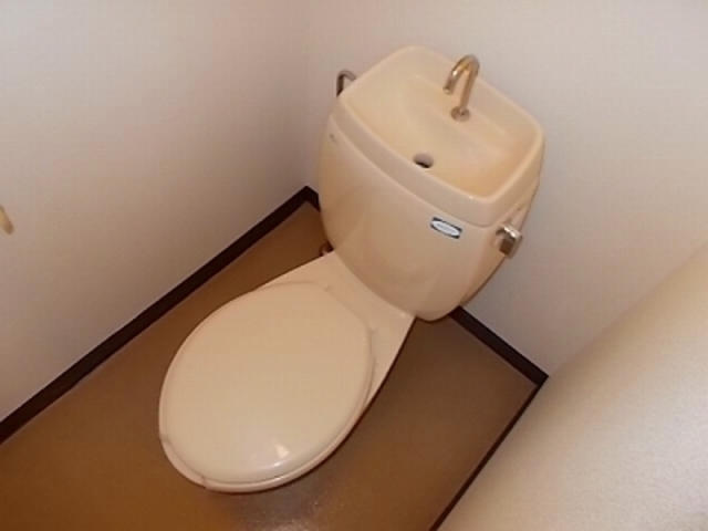 トイレ　図面と現状に相違がある場合には現状を優先