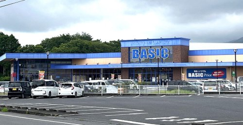 スーパー　ベーシック芸濃店（スーパー）まで311m