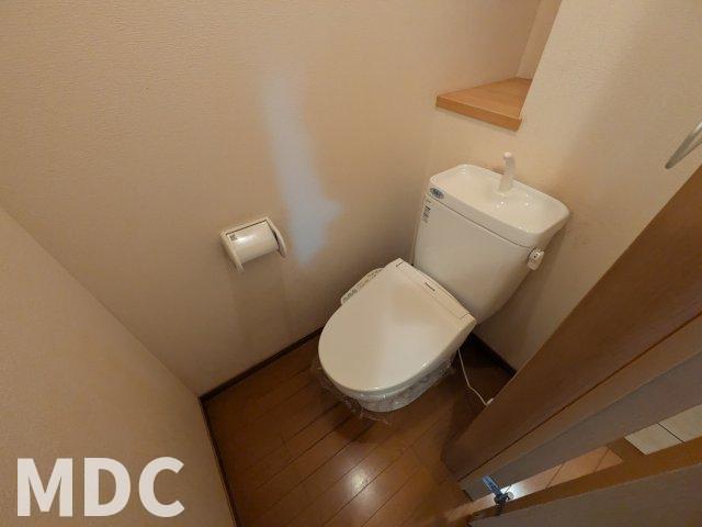 ＪＲ高徳線 勝瑞駅 徒歩52分 2階建 築19年のトイレ写真