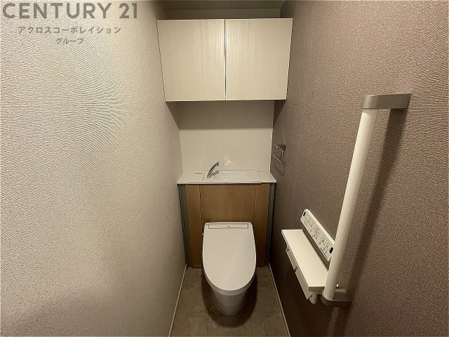 トイレ　ウォシュレット付きのトイレです！