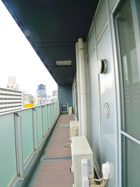 地下鉄東山線 新栄町駅 徒歩2分 15階建 築21年の内装写真