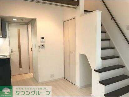 京急本線 追浜駅 徒歩12分 2階建 築12年の居間写真