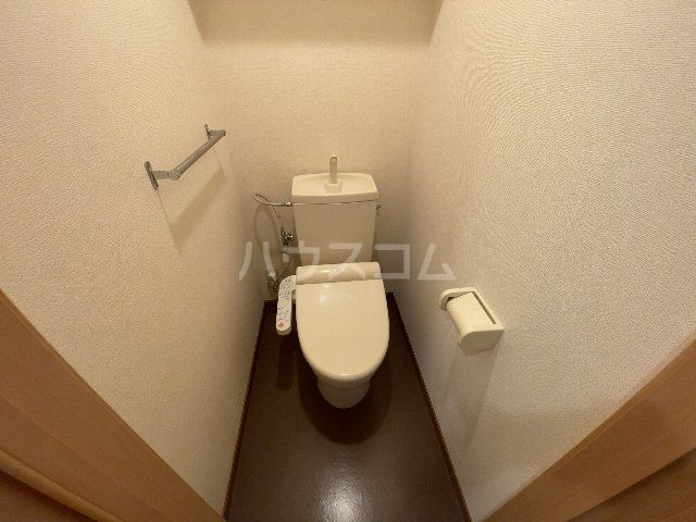 ラ・フォーレ春日のトイレ写真