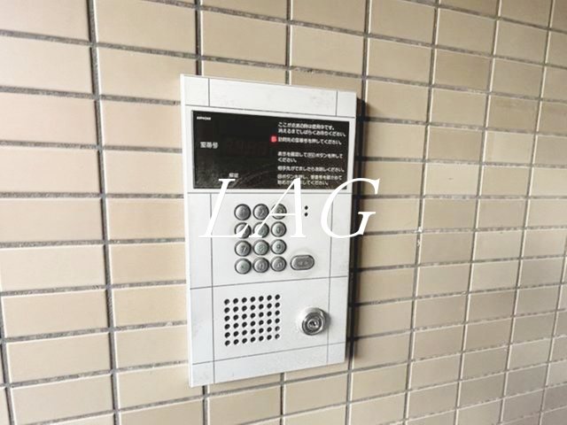セキュリティ　オートロックになります。