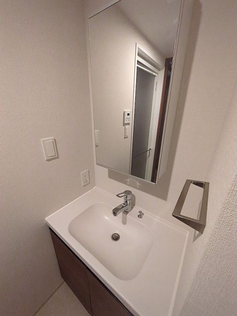 LIME RESIDENCE SHINAGAWA EASTの内装写真